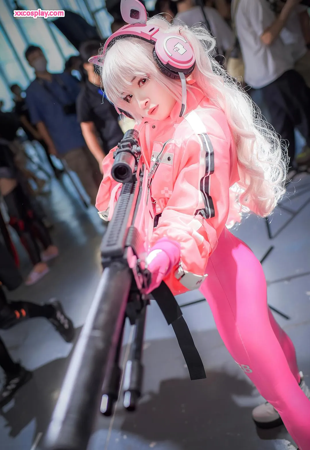 Jiujiu8a as Alice from Nikke at Firefly Comic-Con